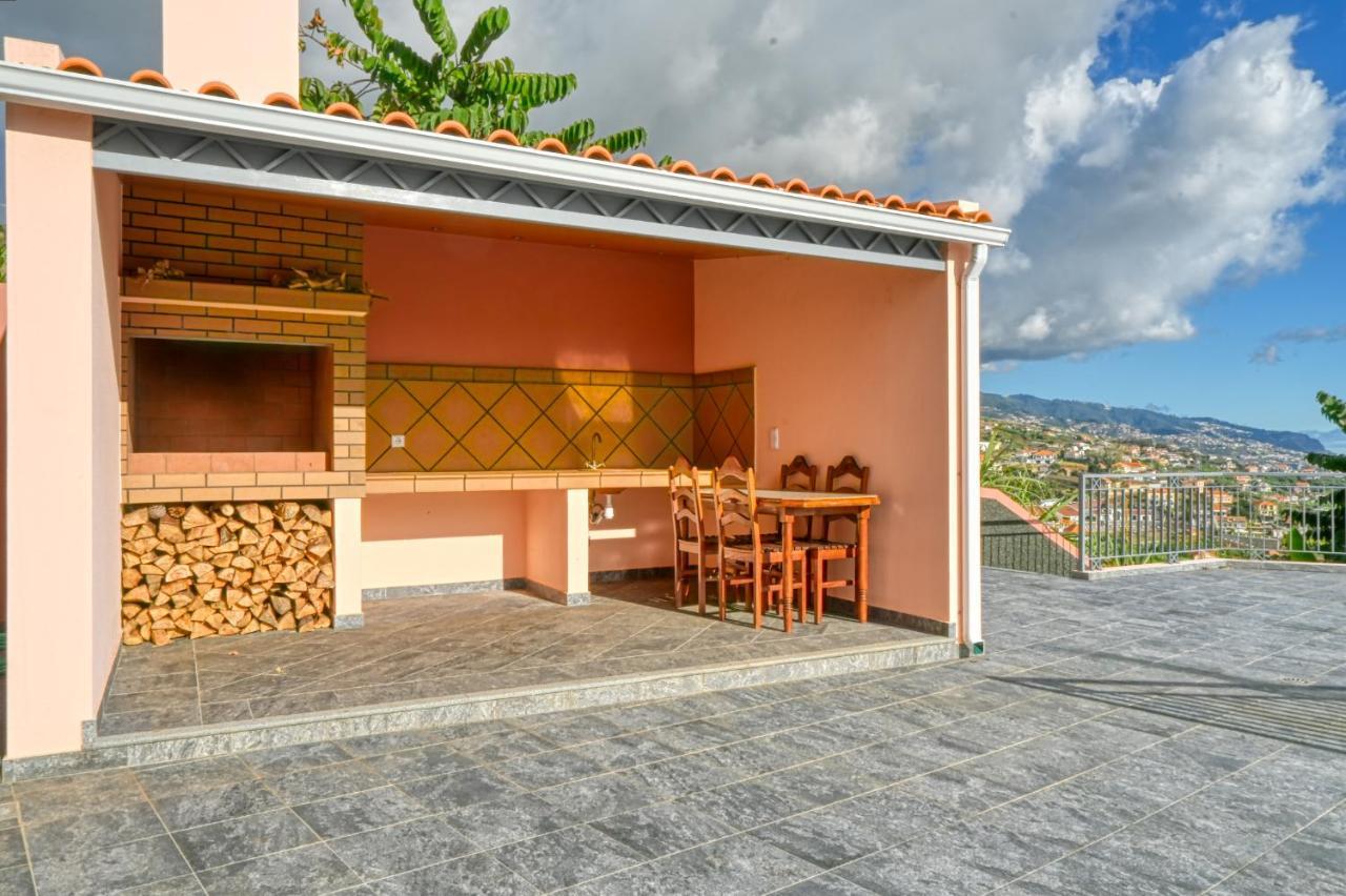 Villa Mendonca, A Home In Madeira Canhas Extérieur photo